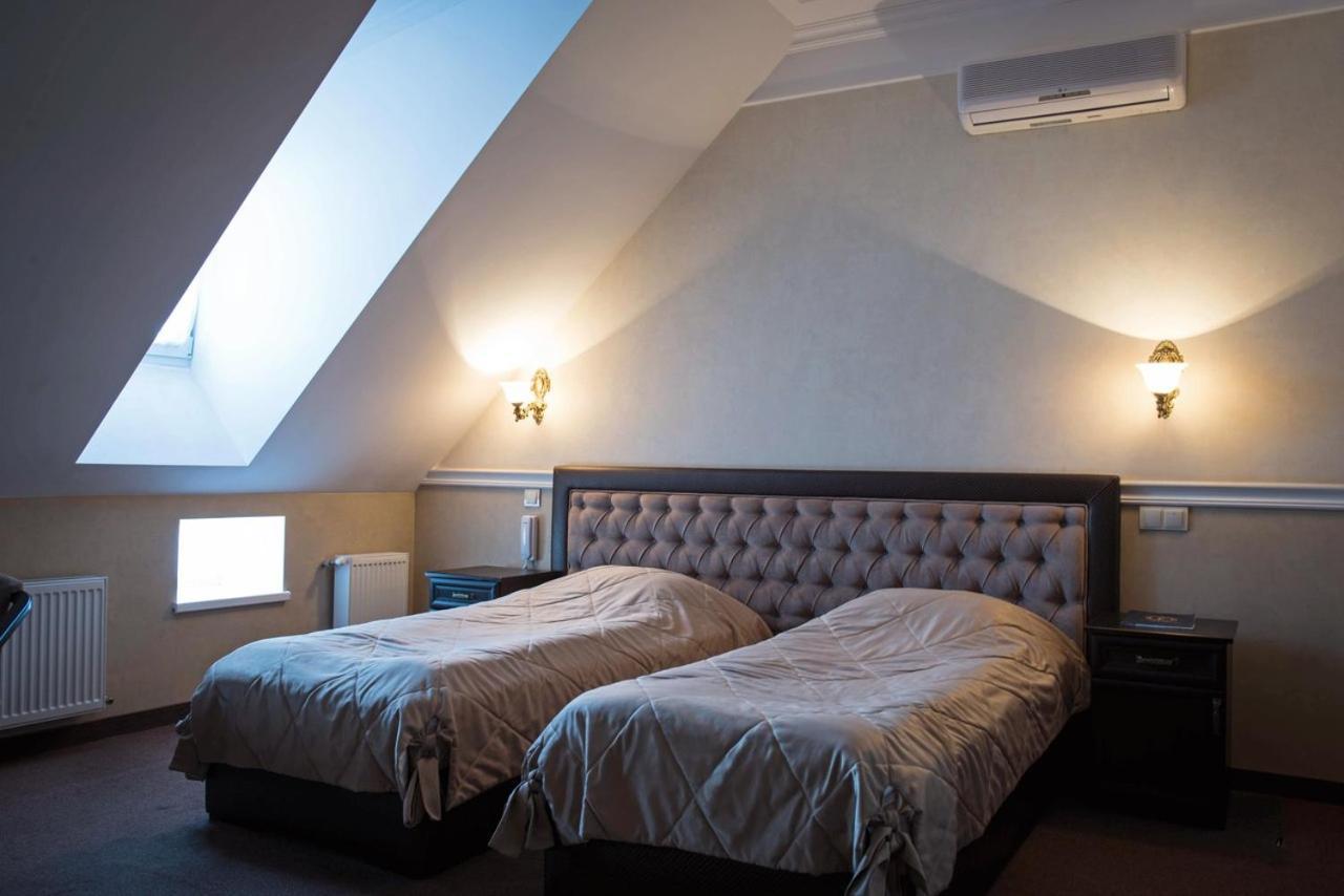 Franz Hotel&Restaurant Ivano-Frankivsk Ngoại thất bức ảnh