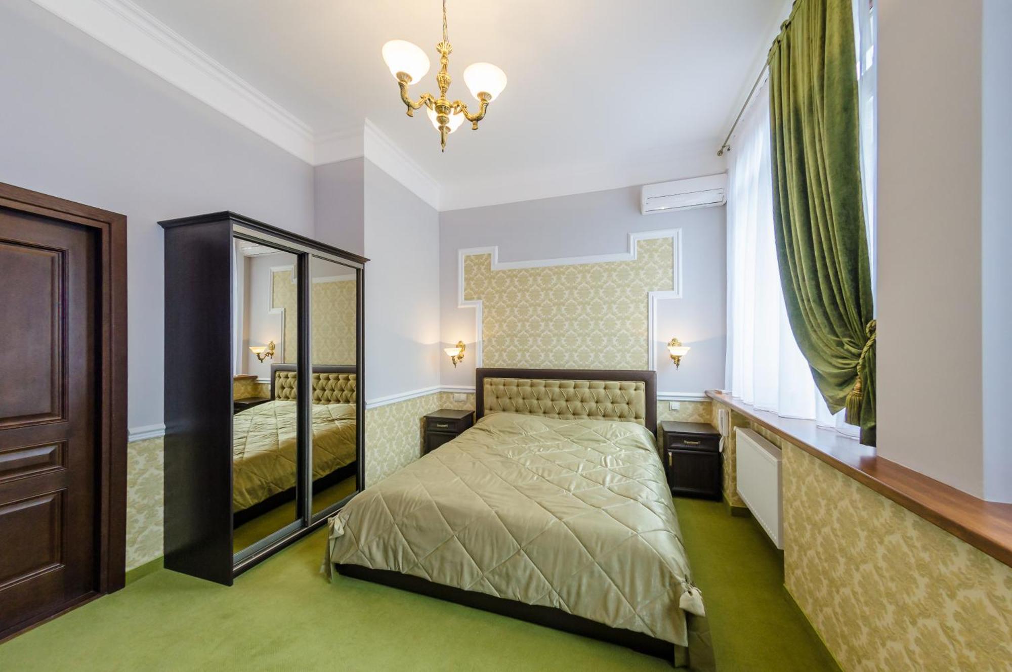 Franz Hotel&Restaurant Ivano-Frankivsk Ngoại thất bức ảnh